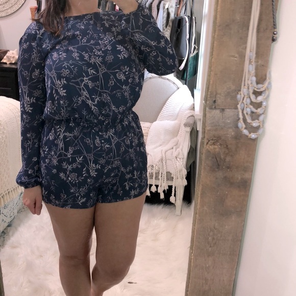 Lucca Couture size medium blue floral boho romper - Picture 1 of 7